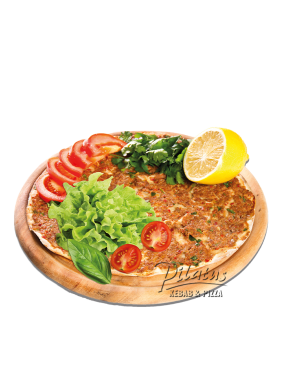 Lahmacun with salad